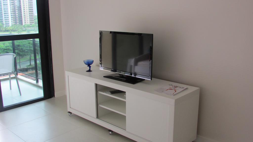 Lindo Apto No Barrabela, Todo Equipado, Com Arcondicionados Split Novos No Quarto E Na Sala, Limpissimo, Cheiroso, Novinho, Condominio Em Frente A Praia, Com Piscina Aquecida, Sauna, Quadra, Academia, Lavanderia, Salao De Beleza, Restaurantes, Mercad Rio de Janeiro Camera foto