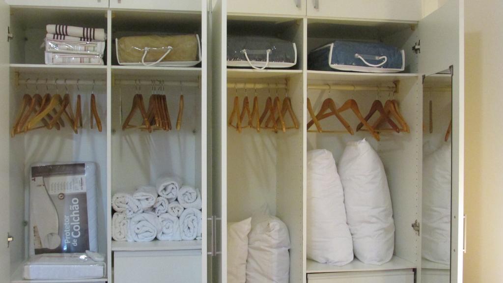 Lindo Apto No Barrabela, Todo Equipado, Com Arcondicionados Split Novos No Quarto E Na Sala, Limpissimo, Cheiroso, Novinho, Condominio Em Frente A Praia, Com Piscina Aquecida, Sauna, Quadra, Academia, Lavanderia, Salao De Beleza, Restaurantes, Mercad Rio de Janeiro Camera foto
